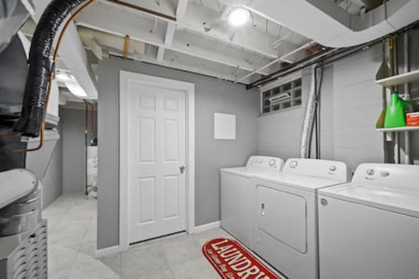 Urban Elegance Retreat In Downtown 로체스터 외부 사진